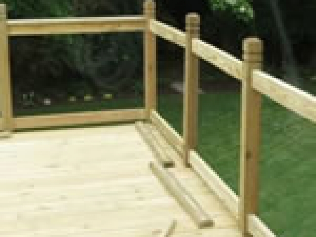 Centerville Wood Deck Builder